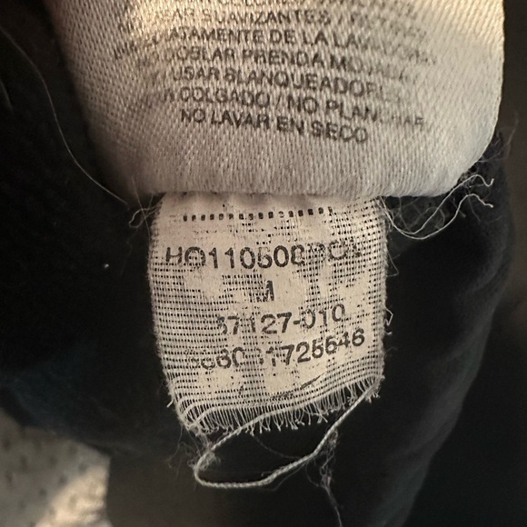 Nike Therma Fit Woman's Size M Black Purple Pullover Hoodie Comfy Sweater Pocket - Picture 11 of 13